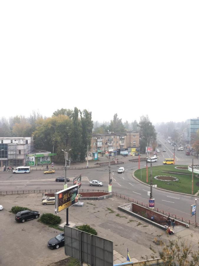 Проспект Миру 35 Krivoy Rog Exterior foto